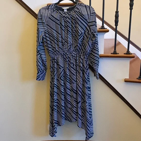 blue striped dress h&m Snakes on a Dress